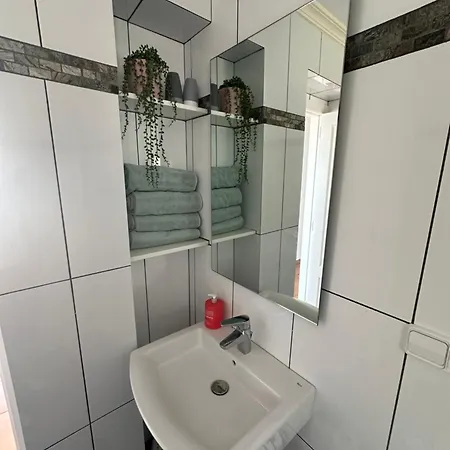 Moya - Seaview Apartamento