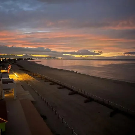 Moya - Seaview Apartamento